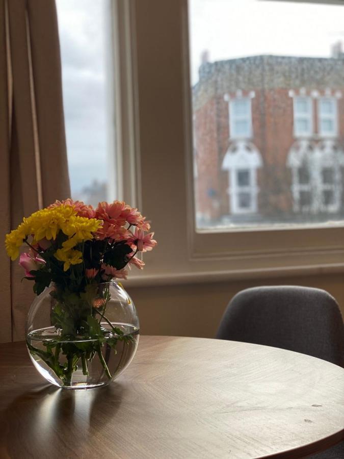 Apartment Lavender Hill London Bagian luar foto
